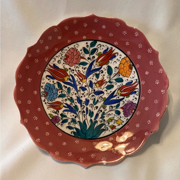 Authentic Signed Vintage Turkish Ceramic Hand Painted 7” Decorative Plate - Picture 2 of 10
